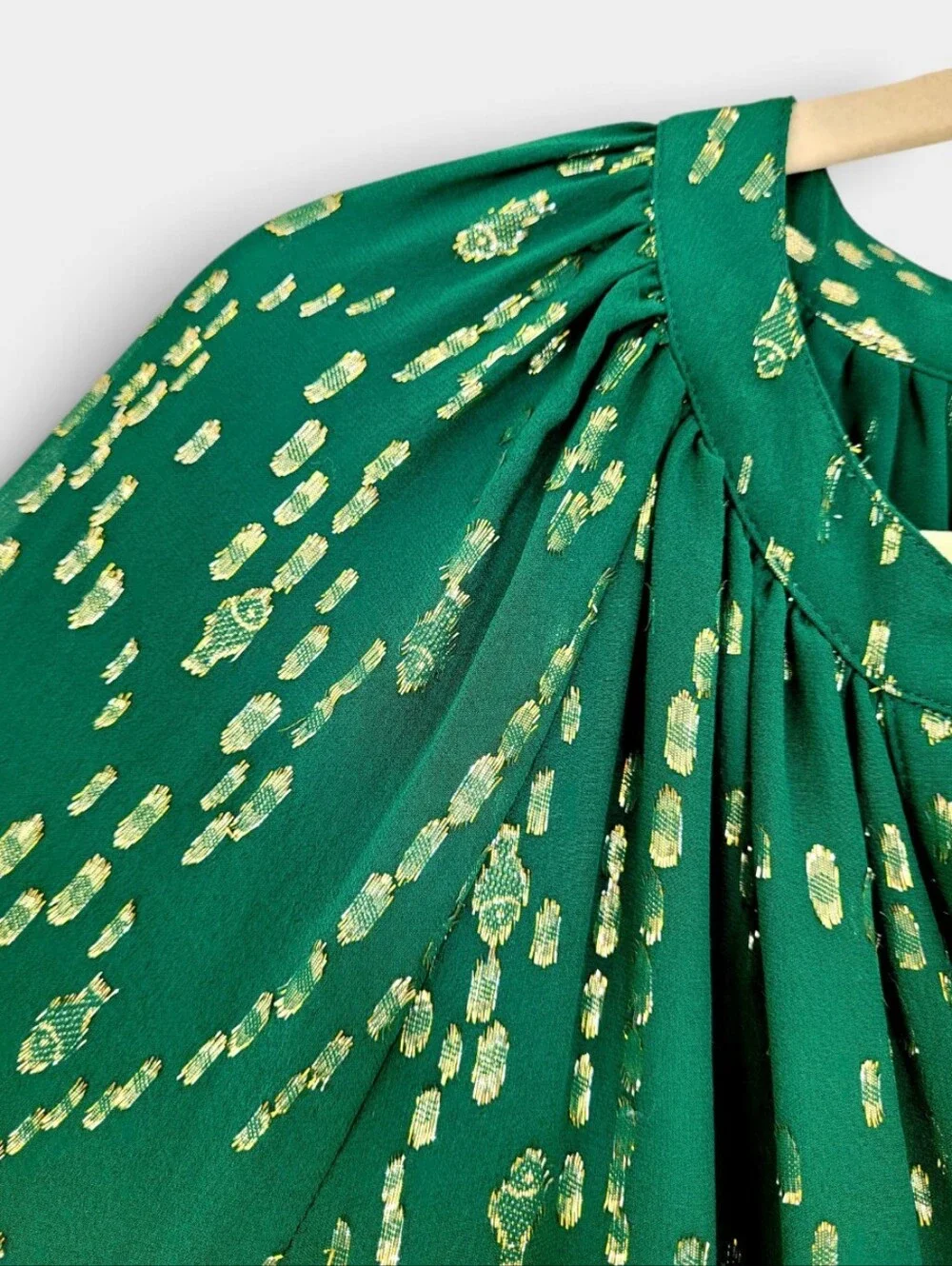 LILLY PULITZER Saige SILK Blouse Top In Evergreen & Metallic Gold Large